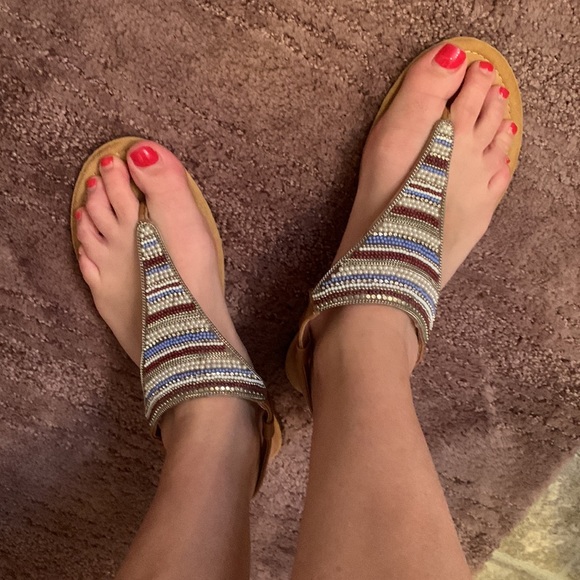 Sandals - Picture 2 of 4